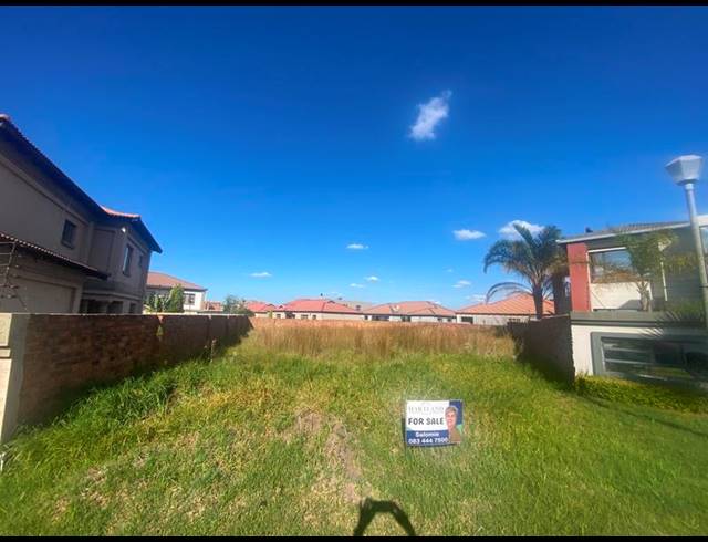 LAND FOR SALE IN AERORAND